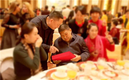 云图片