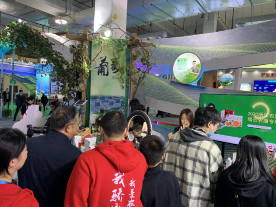 云圖片