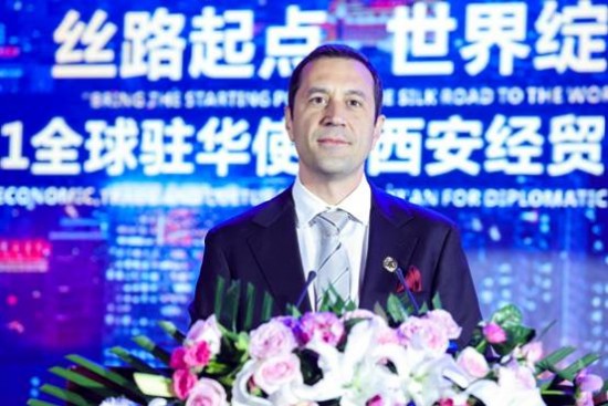云图片