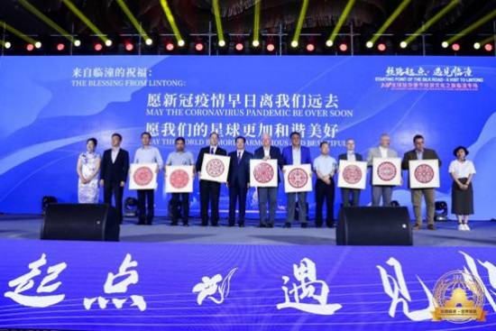 云图片