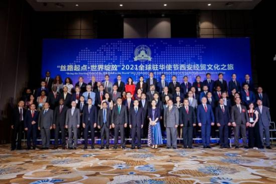 云图片
