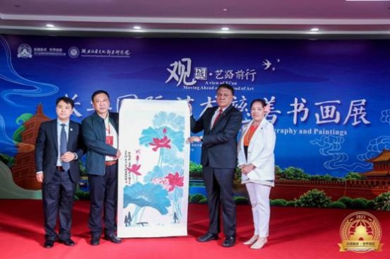 云图片