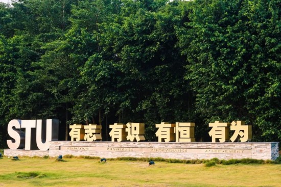 云图片