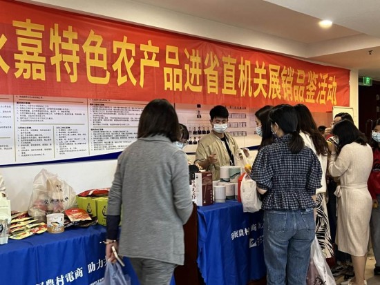 云图片
