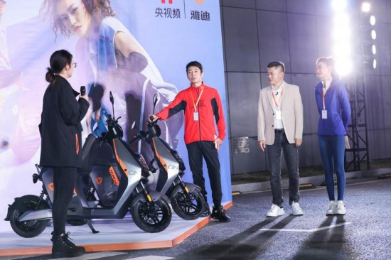云图片