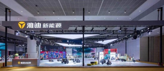 云图片