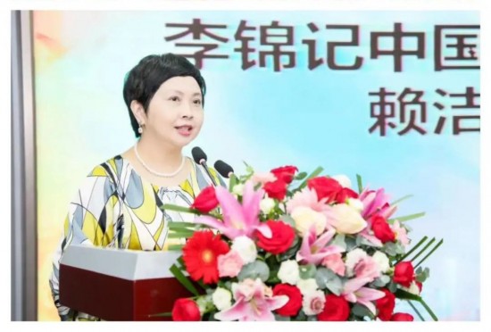 云图片