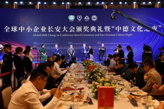 云图片