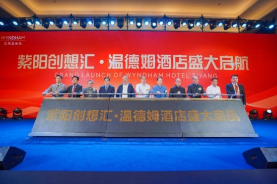 云图片