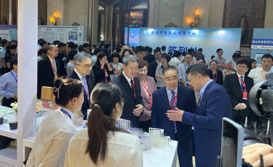 云图片