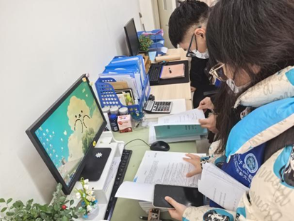 云图片